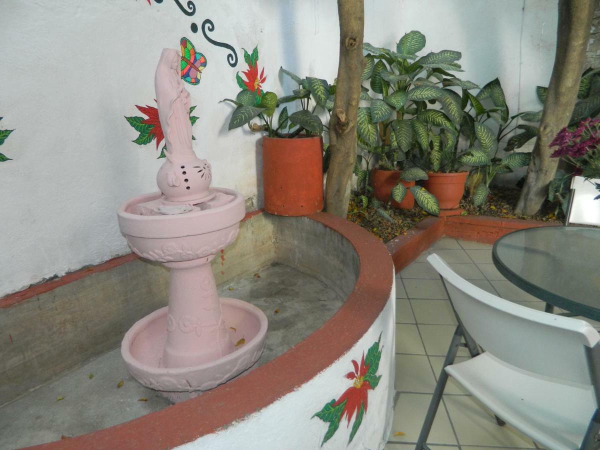 Posada Joan Sebastian Taxco de Alarcon Exteriör bild